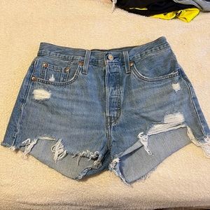 501 Levi’s Jean Shorts